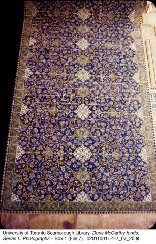 Blue floral tile