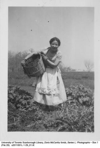 Doris McCarthy working in the garden at Fool's Paradise